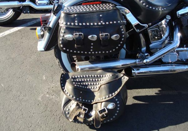 saggy-motorcycle-saddlebags